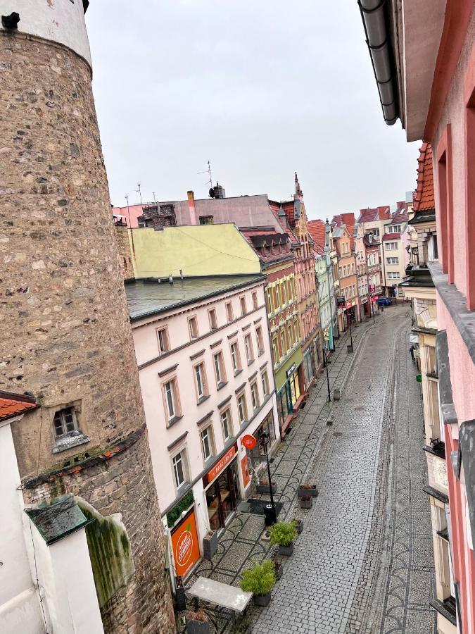 Apartament w samym centrum Jeleniej Góry Jelenia Góra Exterior foto
